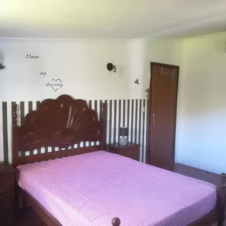 Quinta Ponte Da Ribeira Летний дом *